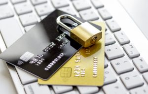 個人情報を守るためのクレジットカード管理